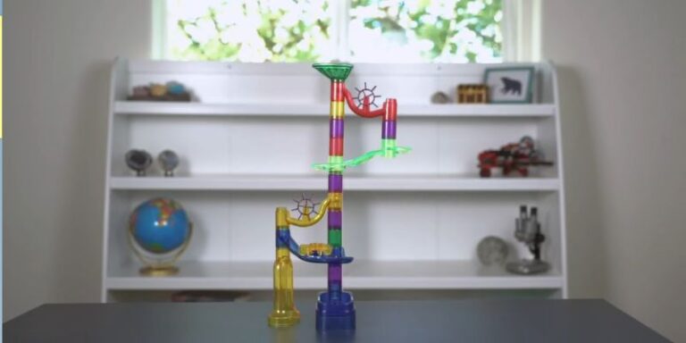 An image of Emerge in educational activities with marble run kits